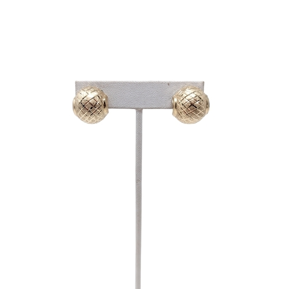 14k Solid Gold Unique Vintage Diamond Cut Dome Stud Statement Earrings - Picture 1 of 10